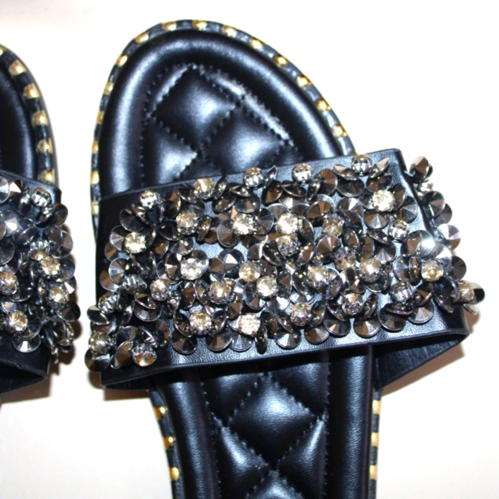 NWT Rhinestone Sandals - Picture 3 of 4